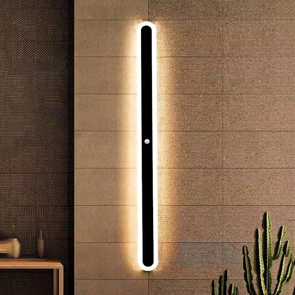Linear Oval Black Metal Outdoor Wall Light
