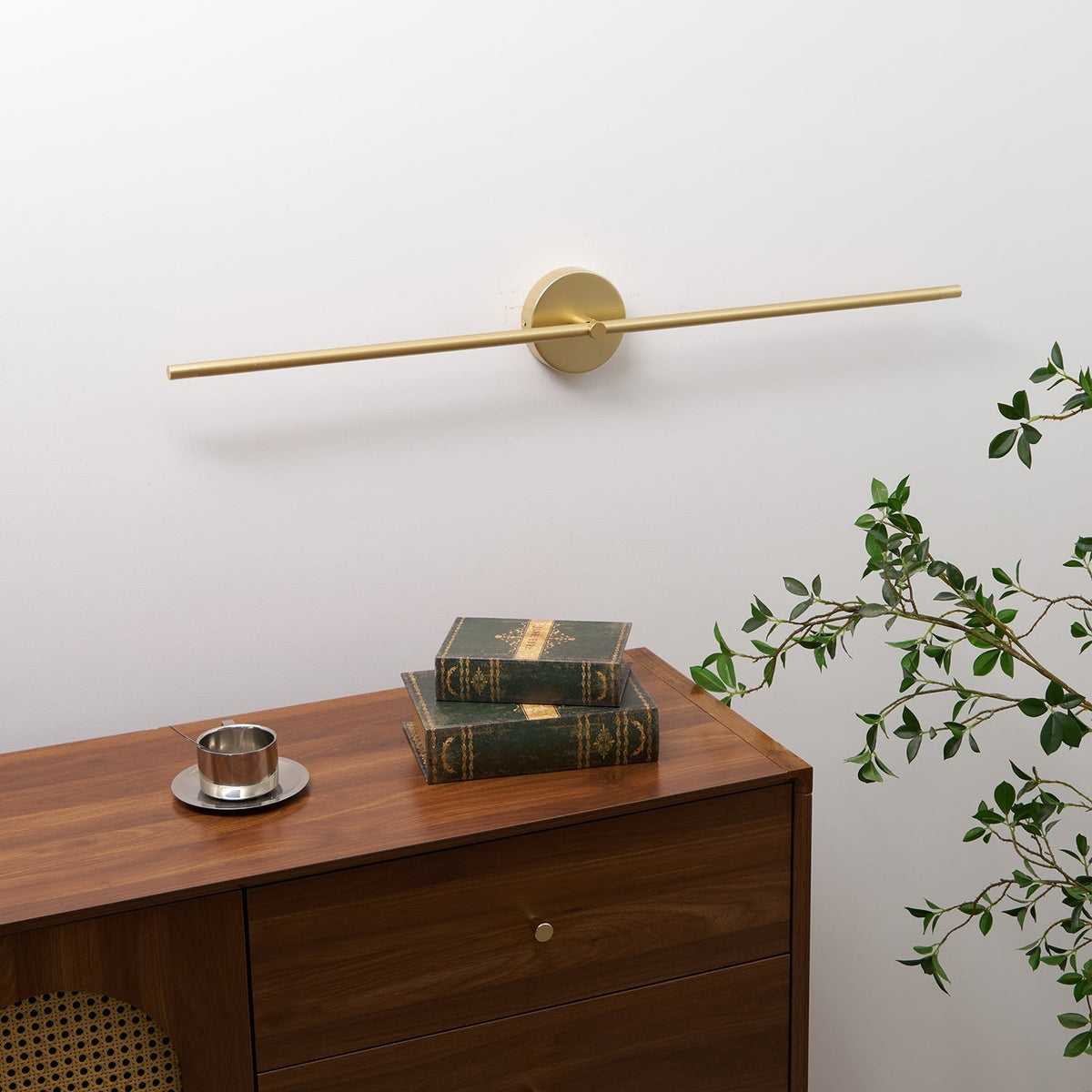 Minimalist Linear Rod LED Wall Light Double Ended Wall Sconce Black and Gold