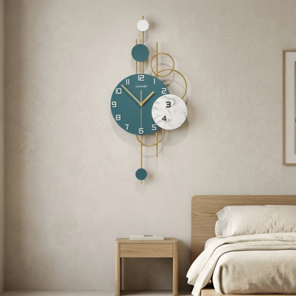 Metal Wall Clock with 7 Circles