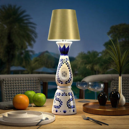 Cordless Lamp For Bottles With Battery Operated LED