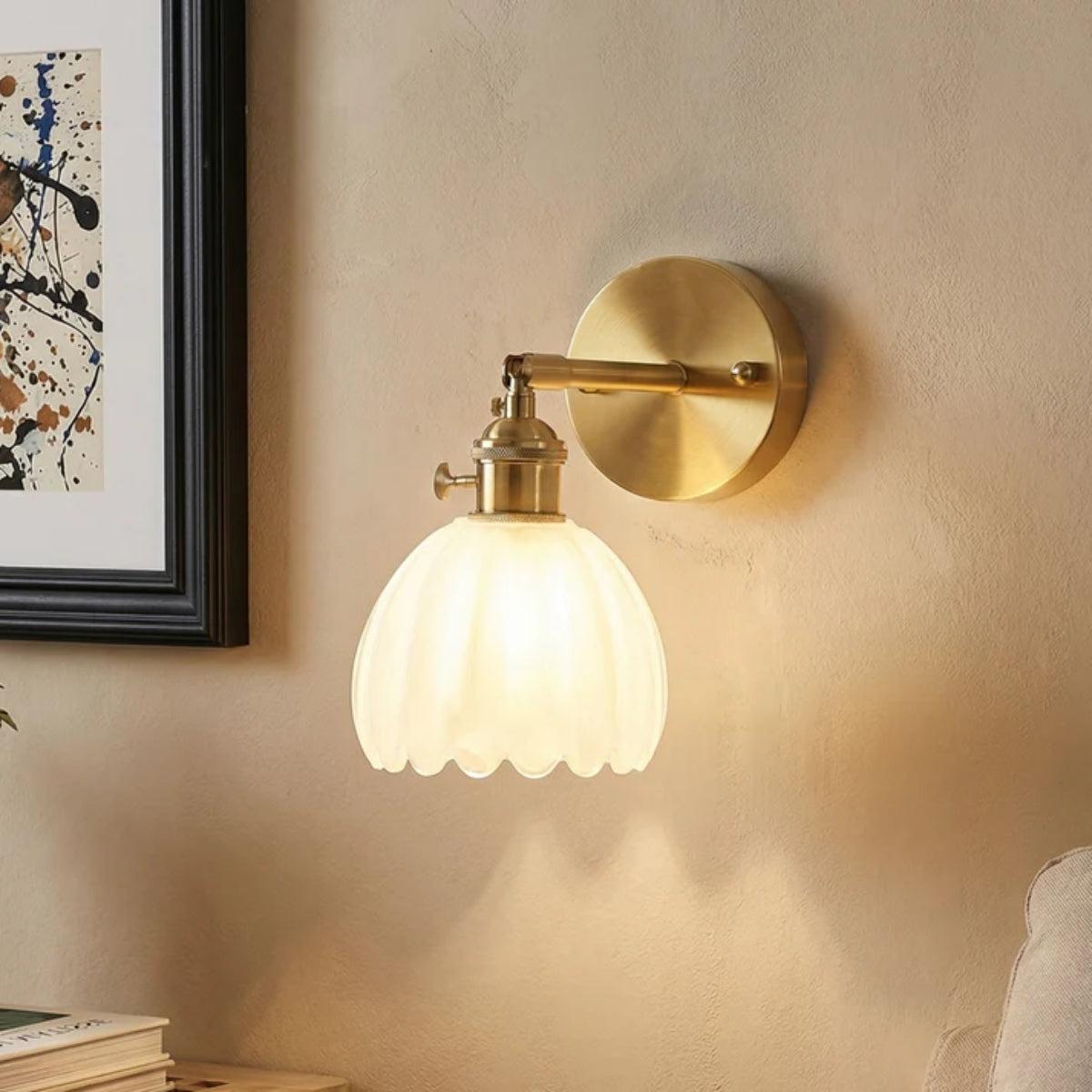 Decorative Retro Tulip Flower Styled Wall Sconce Light With Adjustable Lighting