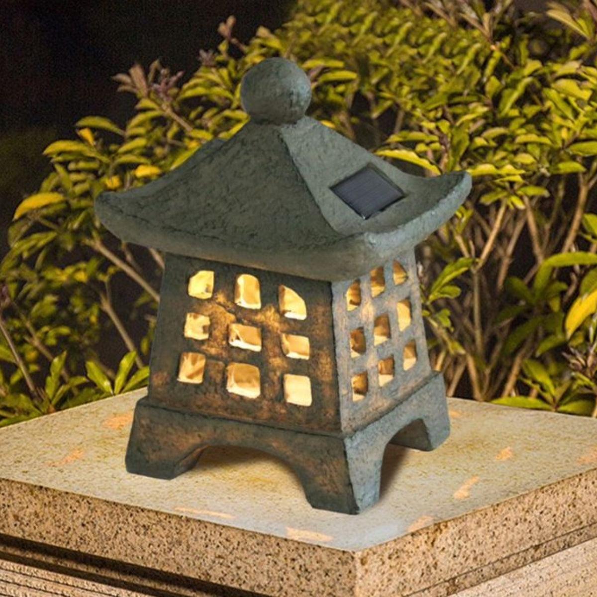 Decorative Solar Powered Pagoda Styled Outdoor Light