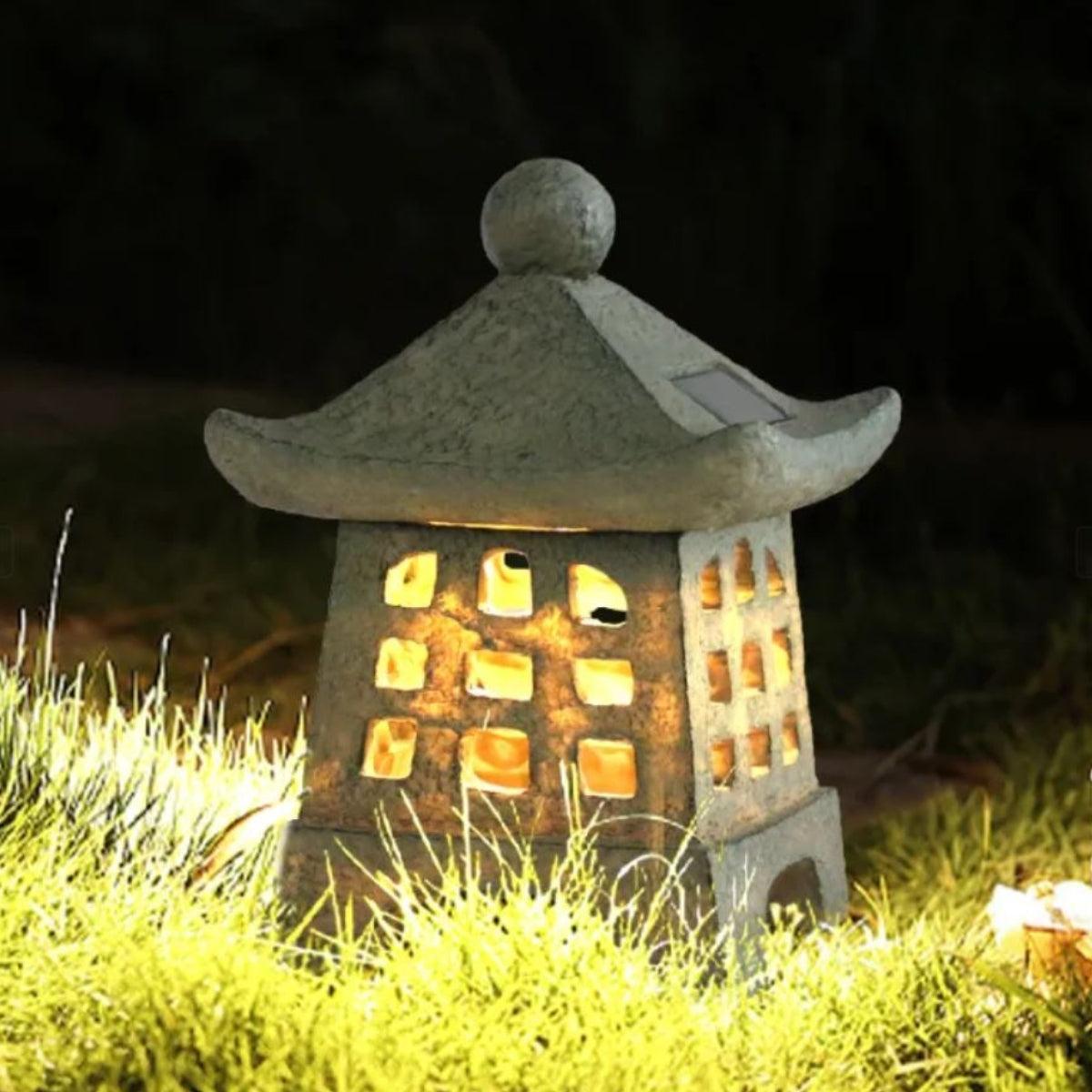 Decorative Solar Powered Pagoda Styled Outdoor Light