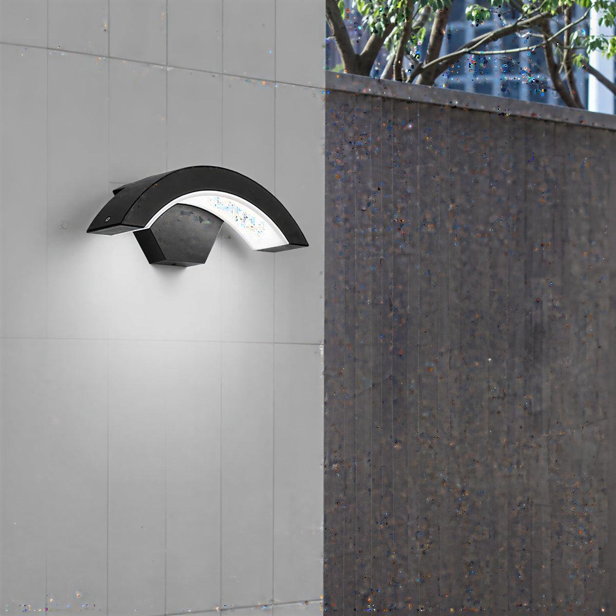 Modern Outdoor Curved Wall Light for Porch or Patio or Garden