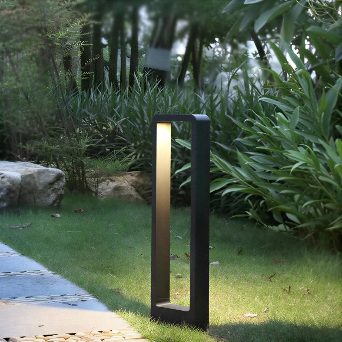 Outdoor Pathway Light With Modern Rectangular Design