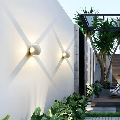 Outdoor Wall Sconce Light With Multi Beam Design