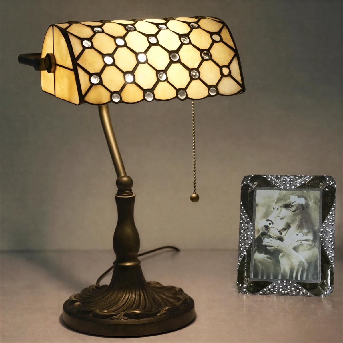 Vintage Styled Table Lamp With Atmospheric Lighting