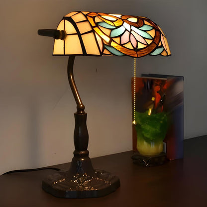 Vintage Styled Table Lamp With Atmospheric Lighting
