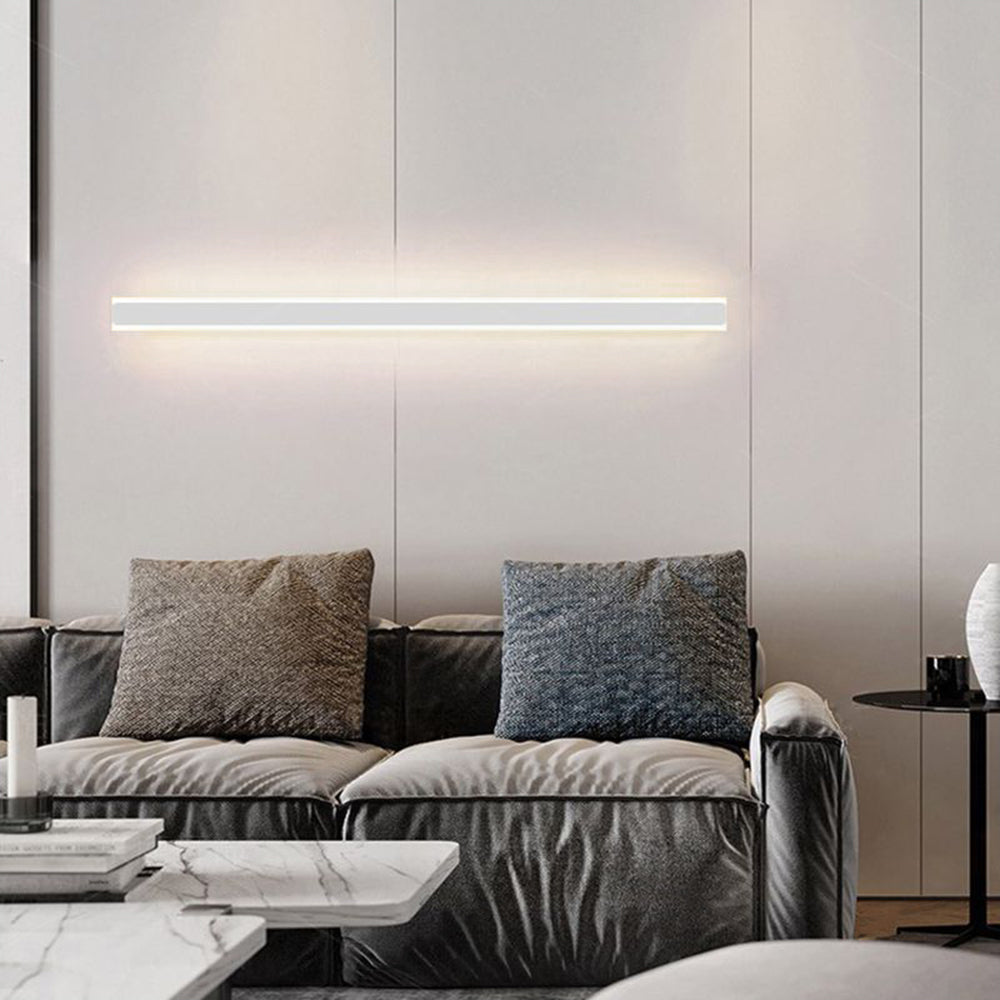 Minimalist Linear Rod LED Wall Light Metal Wall Sconce Gold Black and White