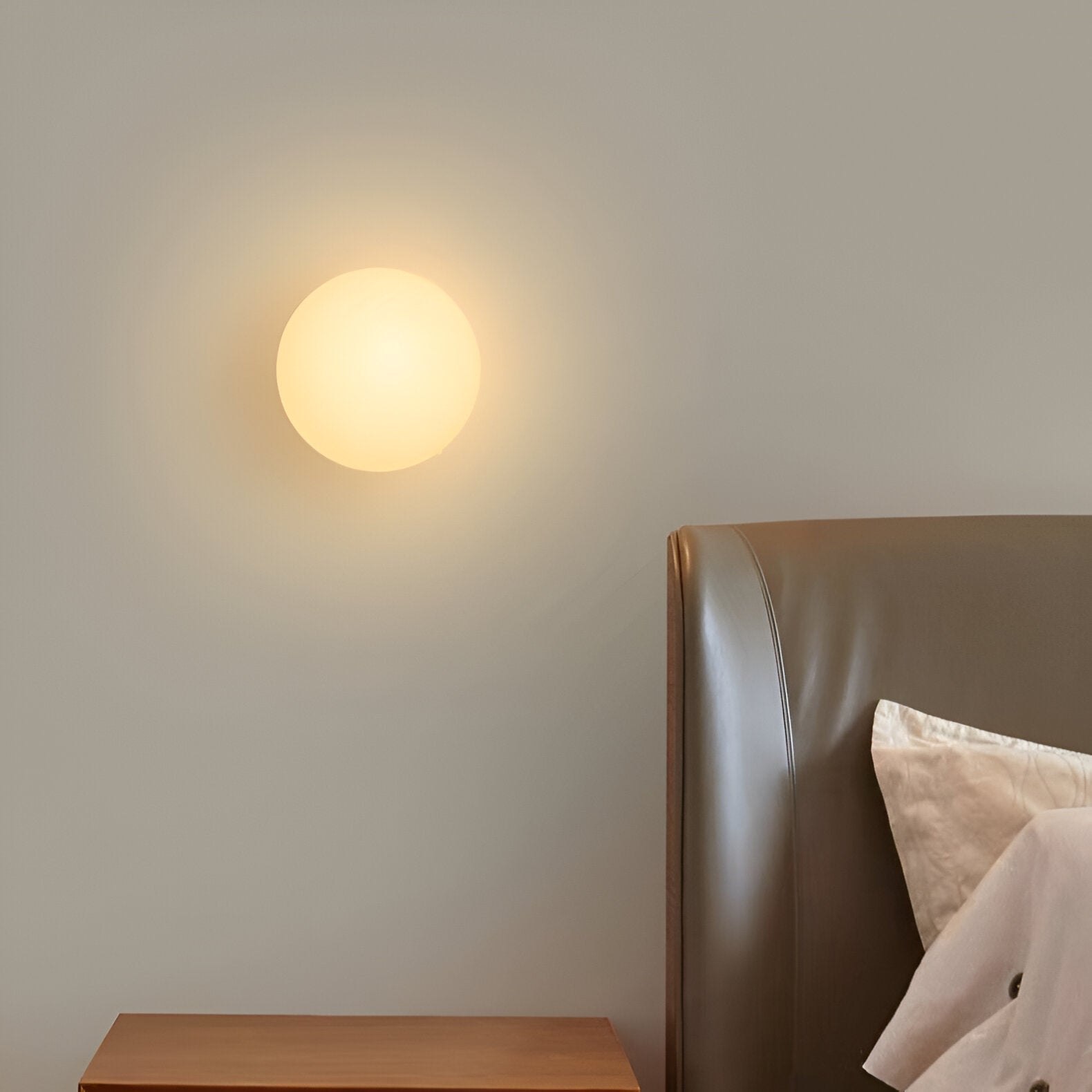 Minimalist Round Glass Wall Sconce G9 LED Wall Light