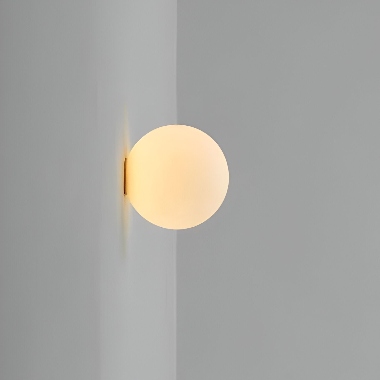 Minimalist Round Glass Wall Sconce G9 LED Wall Light