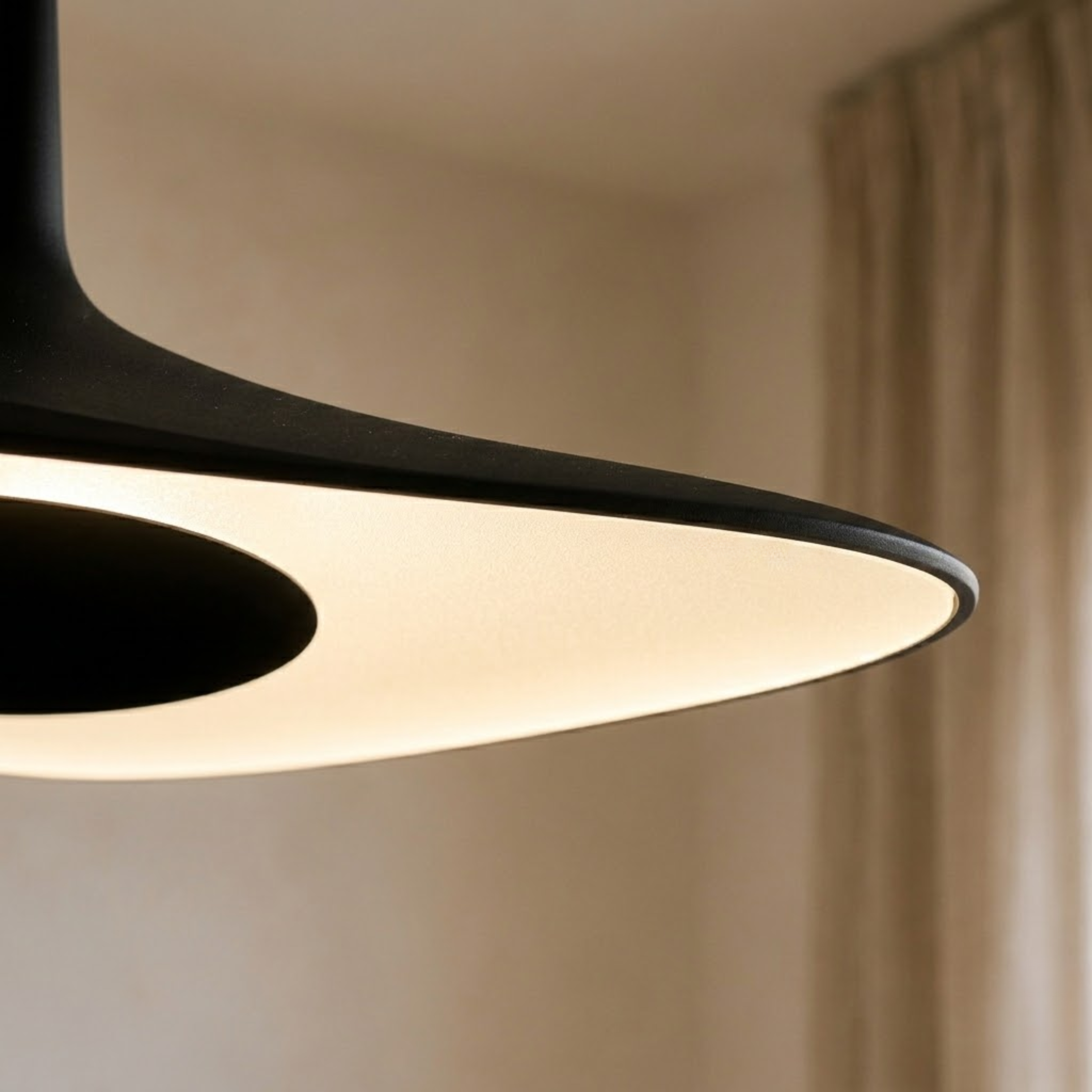 Modern Minimalist Irregular Wavy Disc Pendant Ceiling Light