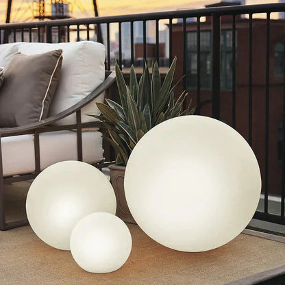 Modern PE Globe Ball LED Rechargeable Outdoor Garden Light