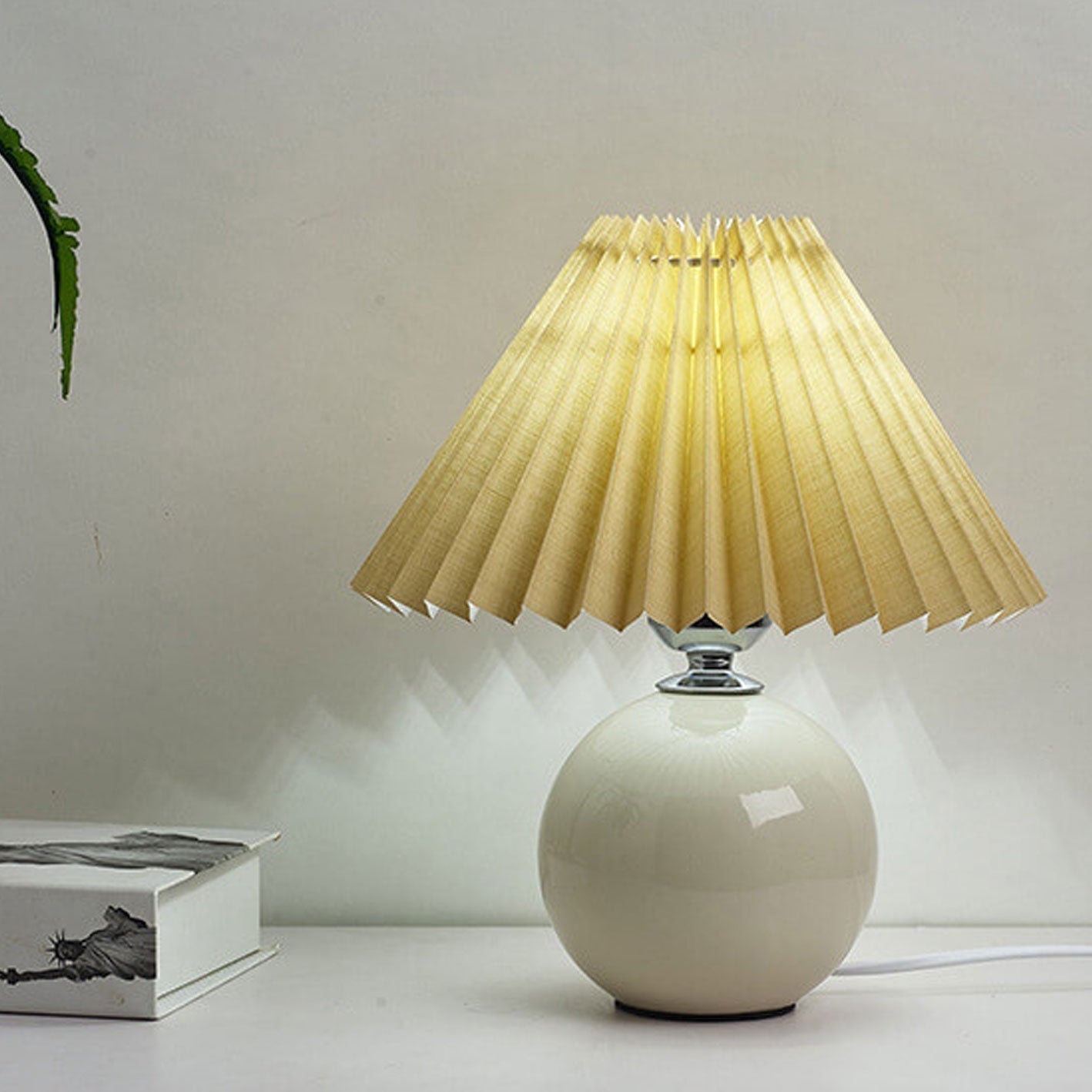 Nordic Ceramic Ball Base Pleated Scalloped Shade Table Lamp